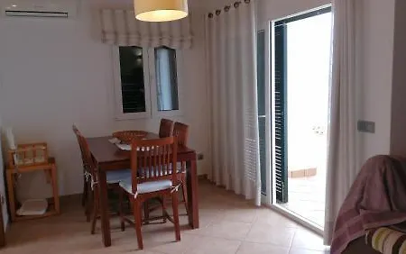 Menurka - Cala Blanca Vakantiehuis *