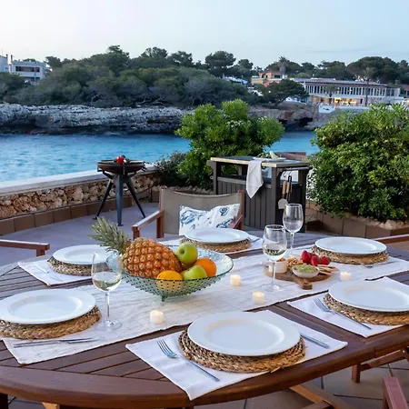 梅努尔卡-卡拉布兰卡酒店 度假居 *