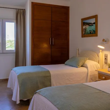 梅努尔卡-卡拉布兰卡酒店 度假居