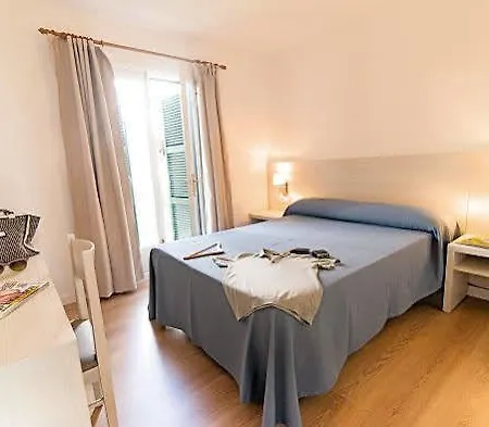 Menurka - Cala Blanca Vakantiehuis *