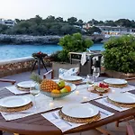 Menurka - Cala Blanca Hébergement de vacances *