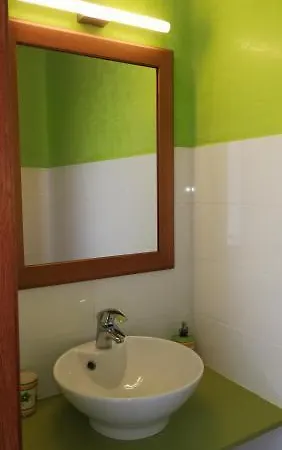 Menurka - *