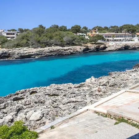 Menurka - Tatil Evi Cala Blanca (Menorca)